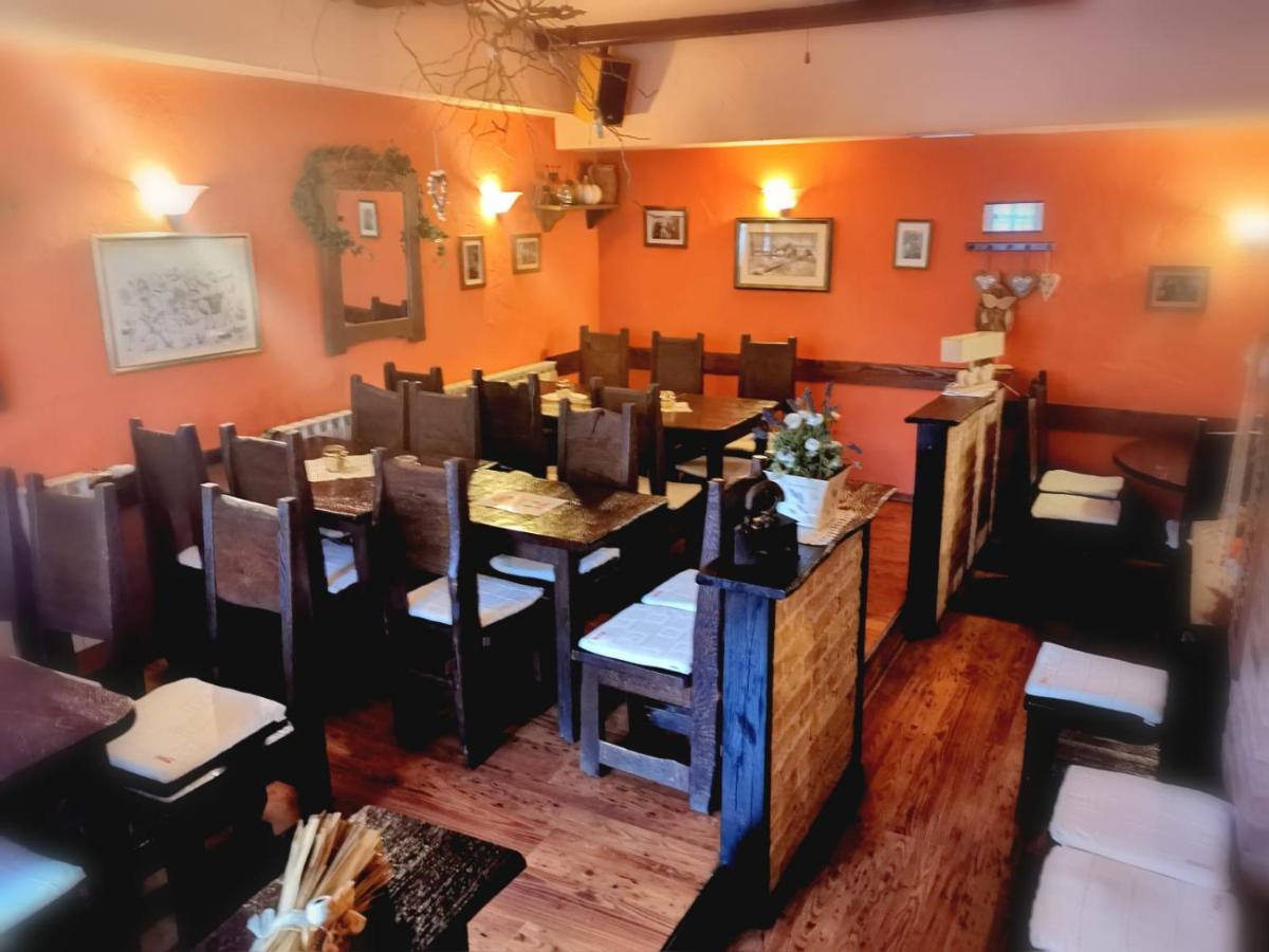 Klet Cinkus Bed & Breakfast Hrvatski Leskovac Екстериор снимка